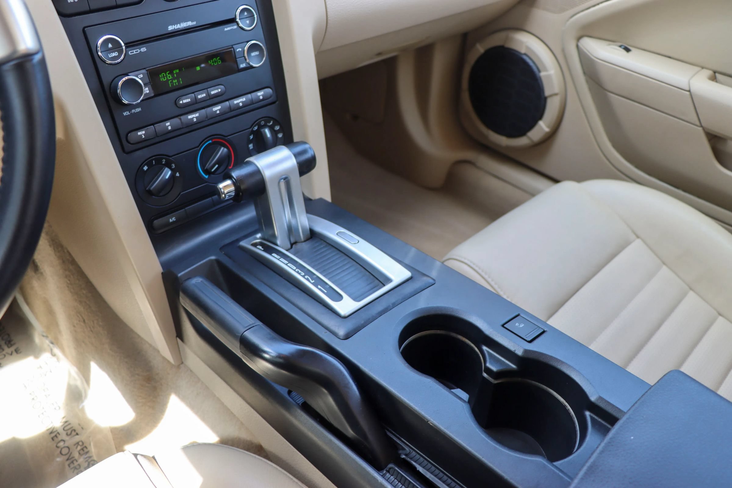 Used 2008 Ford Mustang GT Premium RWD image 31