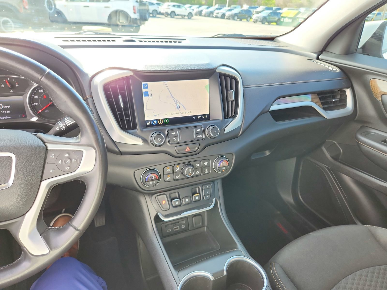 Used 2019 GMC Terrain SLE w/ Driver Convenience Package AWD/4WD image 19