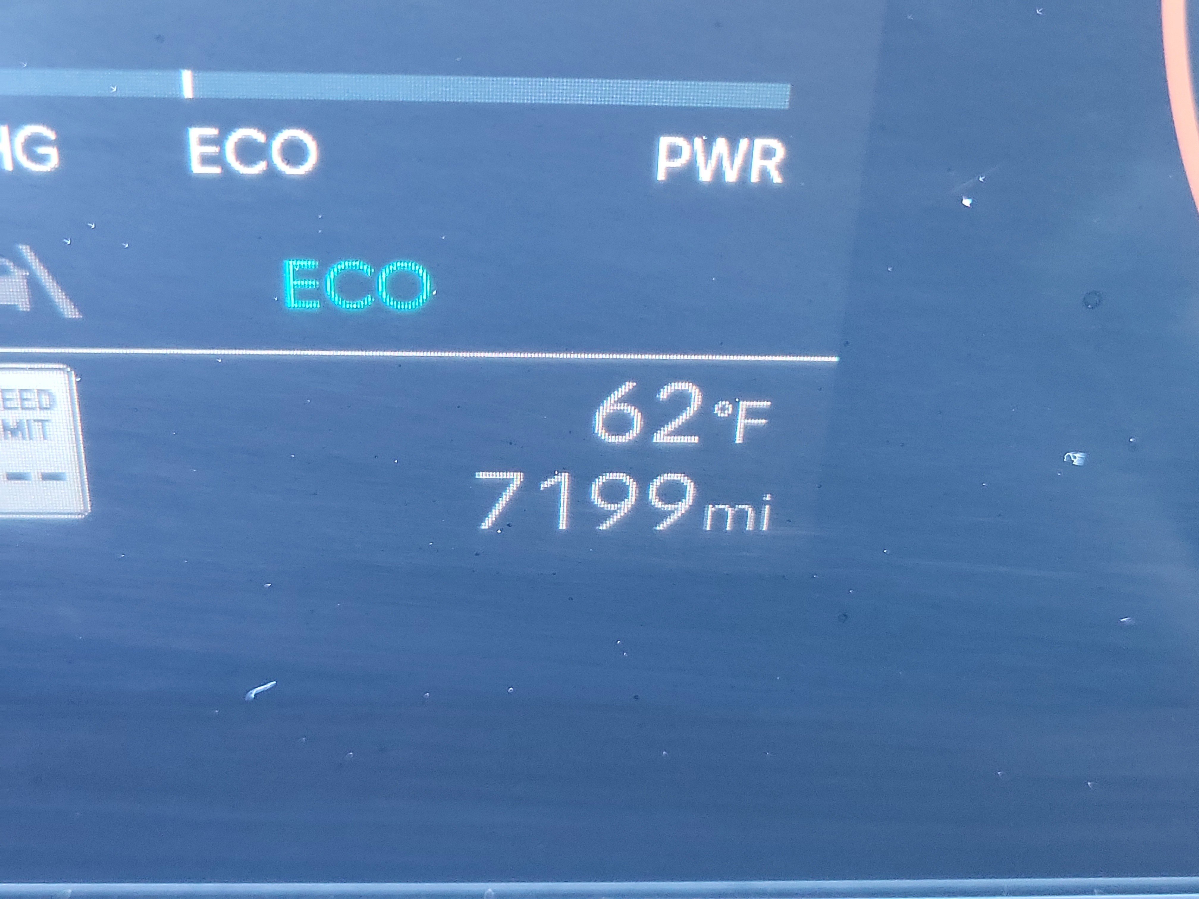 Certified 2026 Hyundai Santa Fe SE image 11