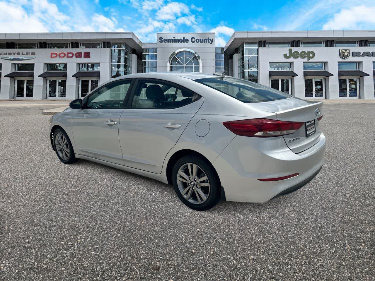 Used 2018 Hyundai Elantra SEL FWD image 6