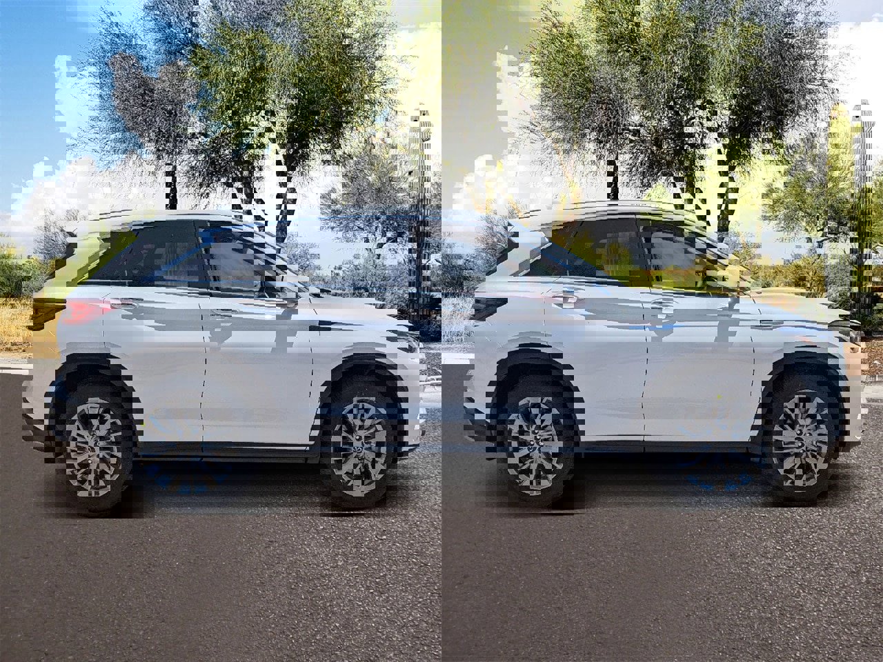 New 2025 INFINITI QX50 Pure image 6