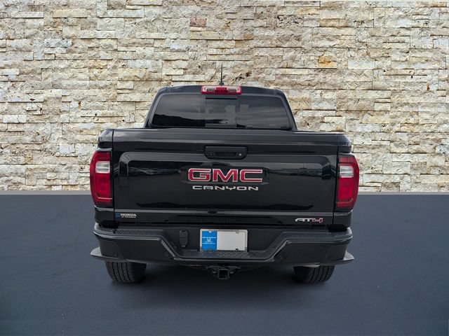 Used 2025 GMC Canyon AT4 w/ Technology Plus Package AWD/4WD image 6