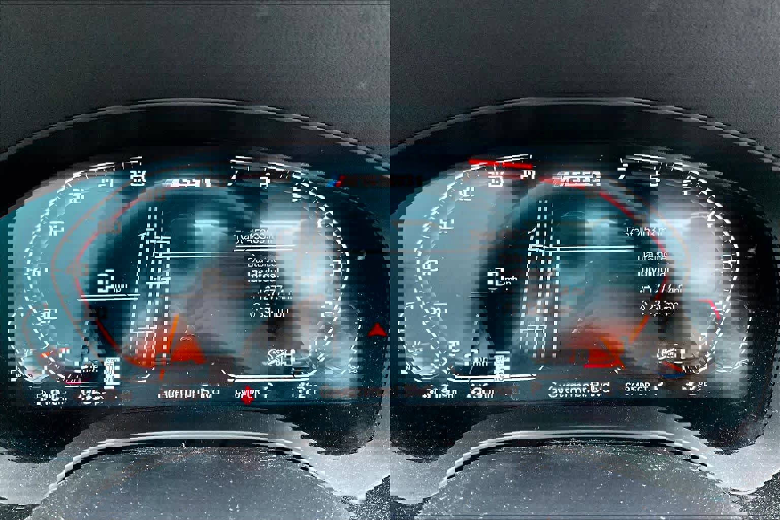 Used 2021 BMW M550i xDrive w/ Premium Package image 25