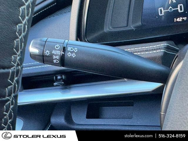 Used 2023 Chevrolet Corvette Stingray Convertible w/ Z51 Performance Package image 25