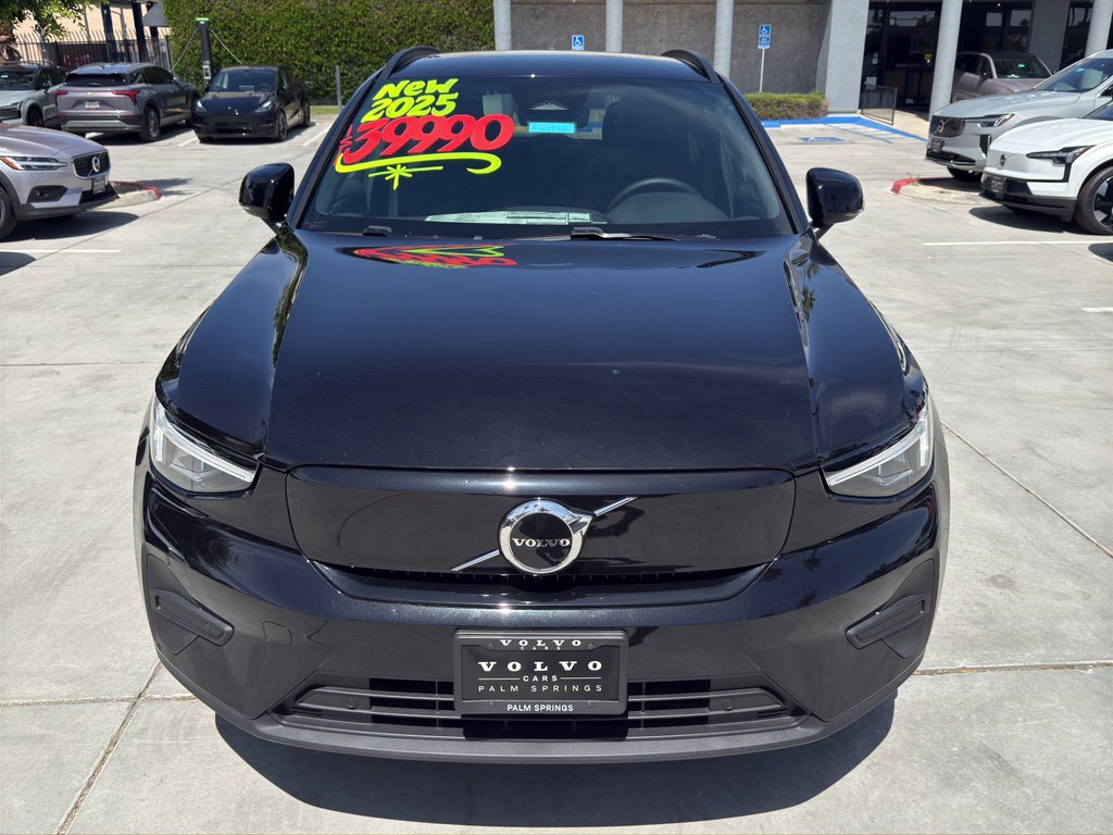 New 2025 Volvo EX40 Core w/ Climate Package AWD/4WD image 2