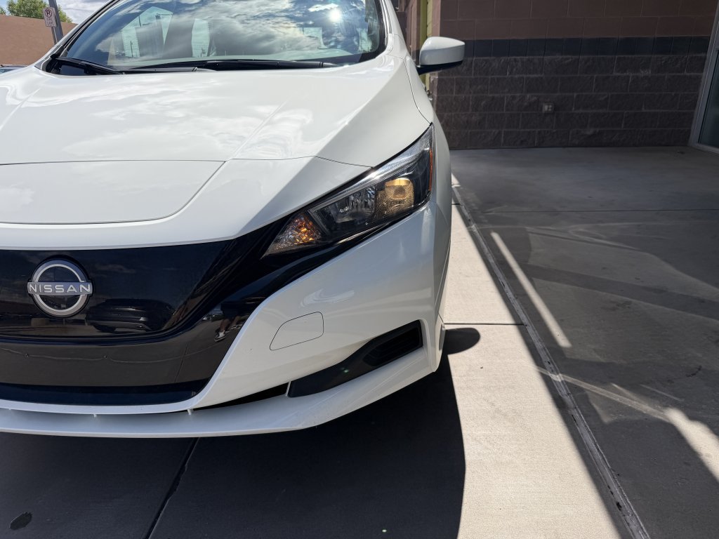 Used 2025 Nissan Leaf S FWD image 11
