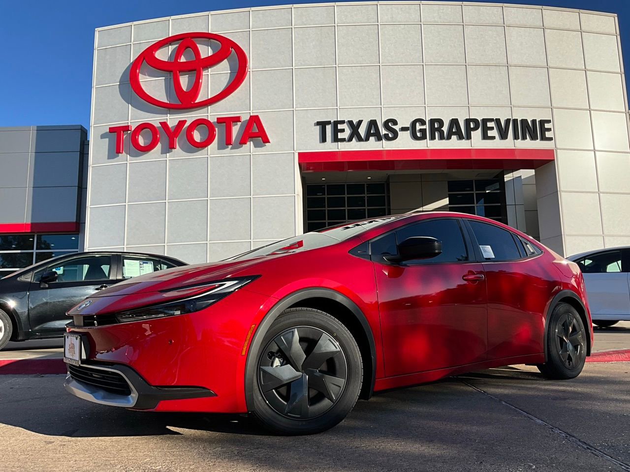 New 2026 Toyota Prius Plug-In Hybrid FWD image 2