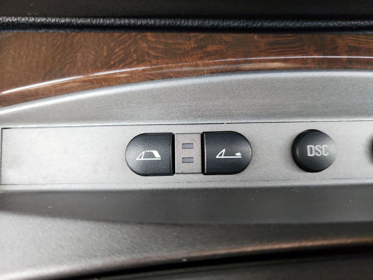 Used 2003 BMW Z4 3.0i image 26