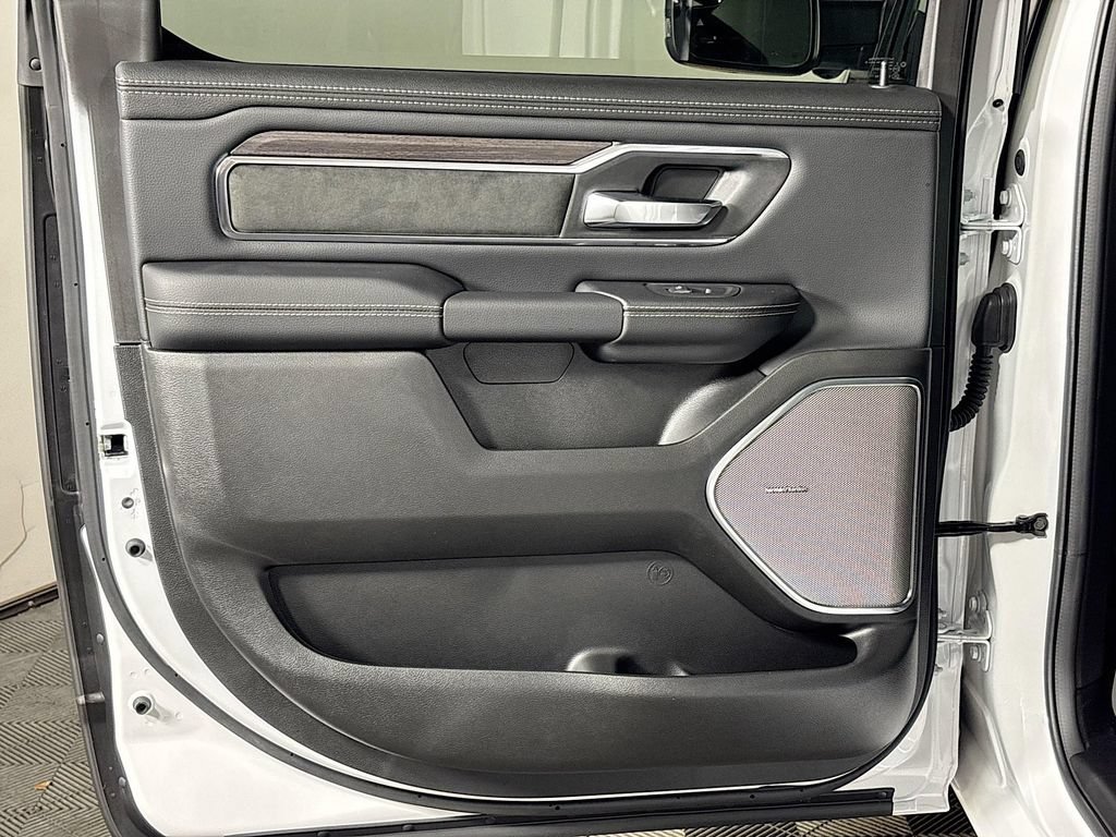 New 2026 RAM 1500 Laramie w/ Night Edition AWD/4WD image 19