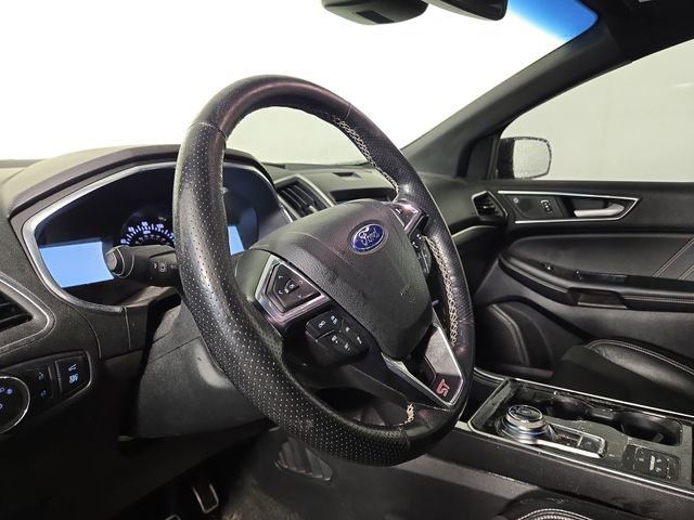 Used 2020 Ford Edge ST w/ Equipment Group 401A image 13