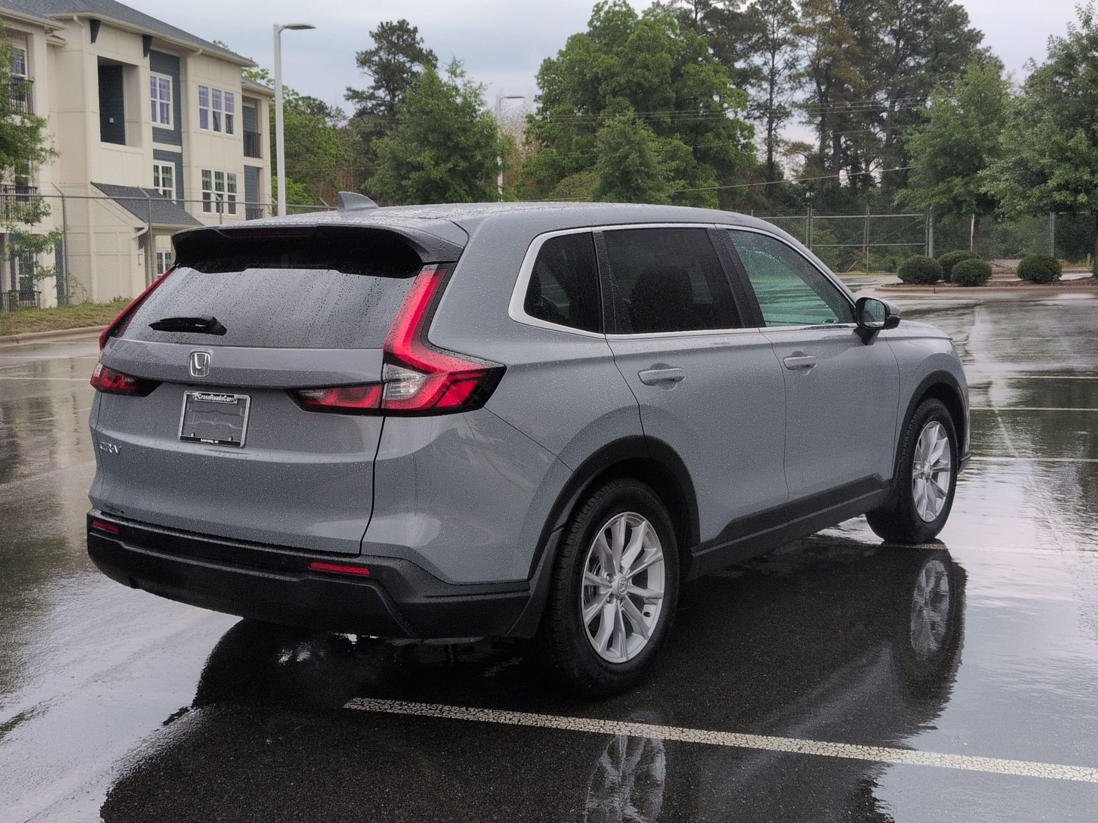 Used 2025 Honda CR-V EX-L image 4