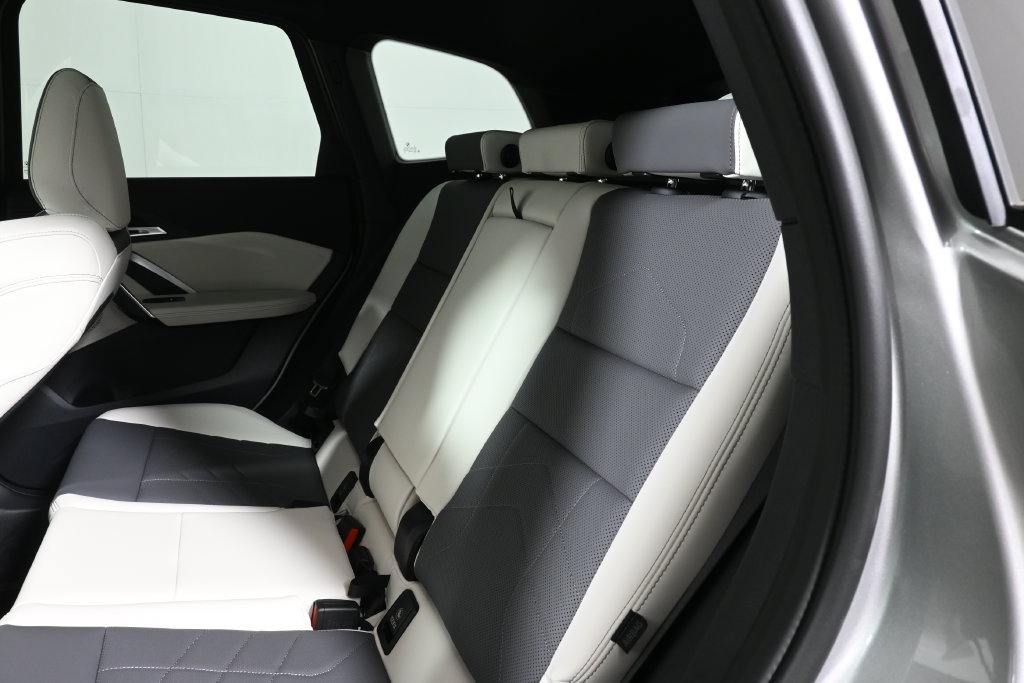 New 2027 BMW X1 xDrive28i AWD/4WD image 4