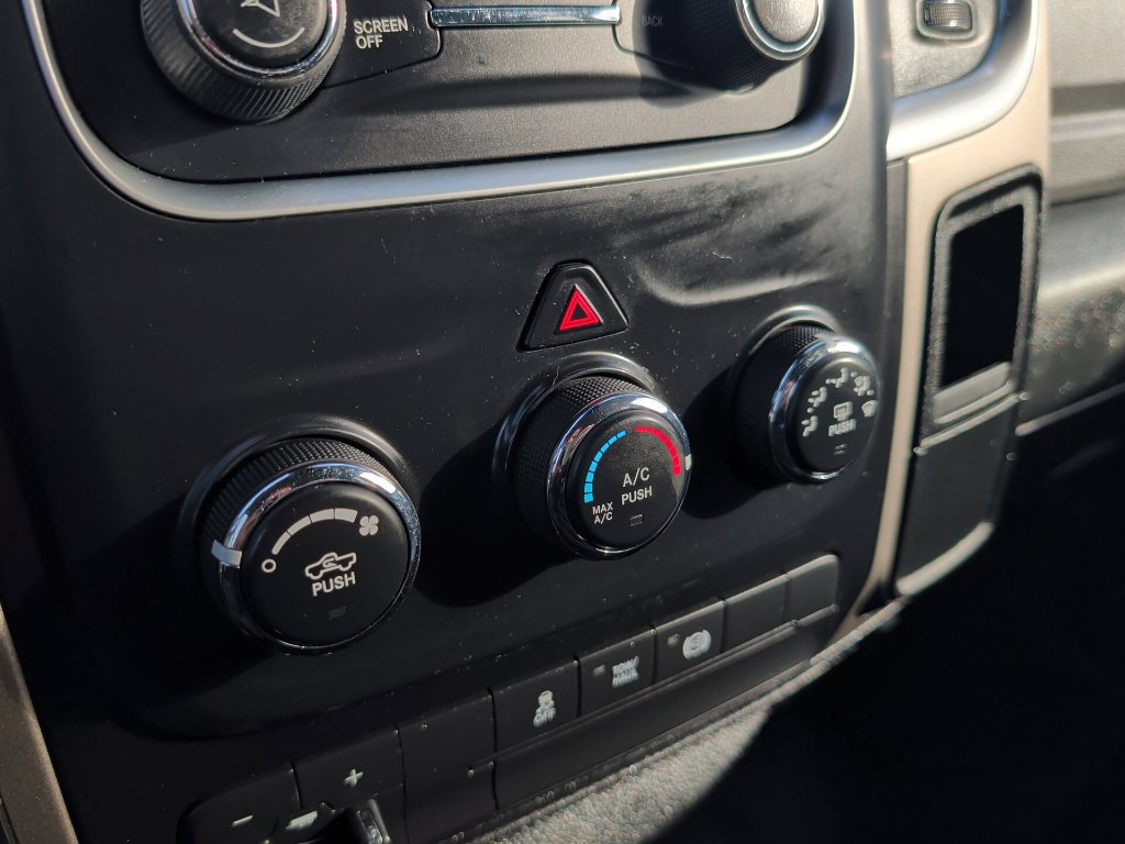 Used 2017 RAM 2500 SLT AWD/4WD image 13