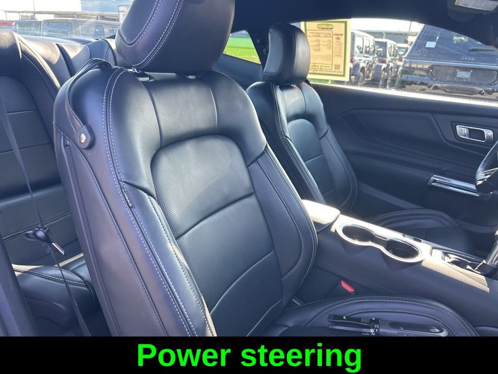 Used 2025 Ford Mustang Premium RWD image 21