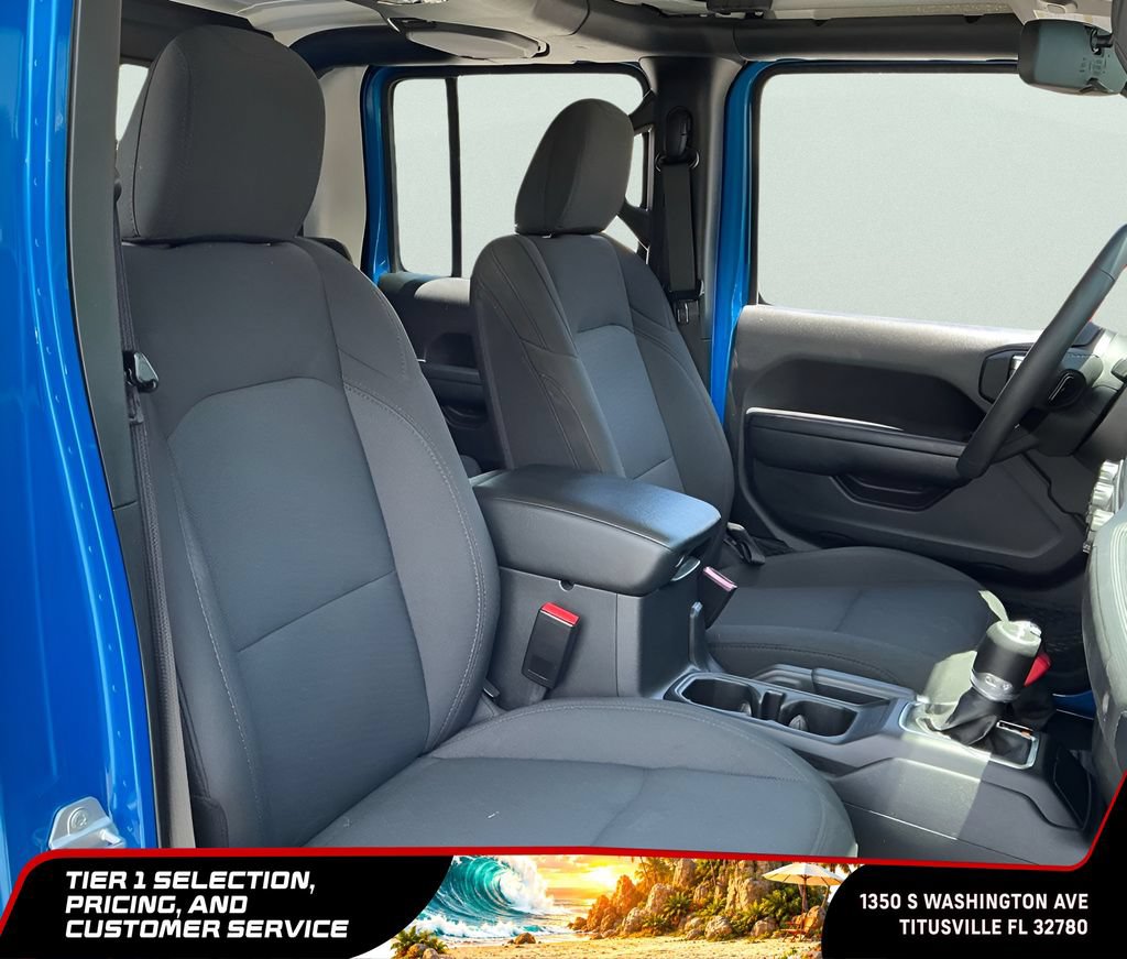 Used 2023 Jeep Gladiator Sport AWD/4WD image 16