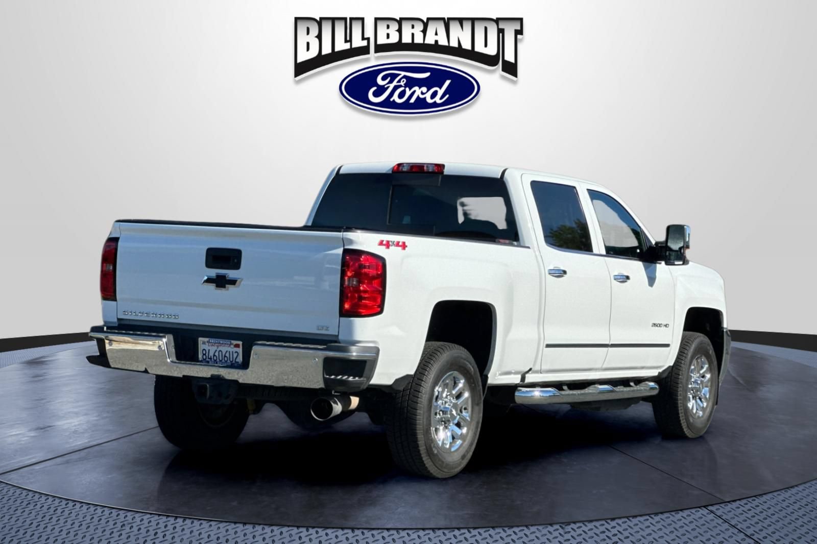 Used 2019 Chevrolet Silverado 2500 LTZ w/ Duramax Plus Package AWD/4WD image 3
