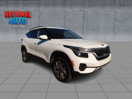 Used 2021 Kia Seltos S AWD/4WD image 1