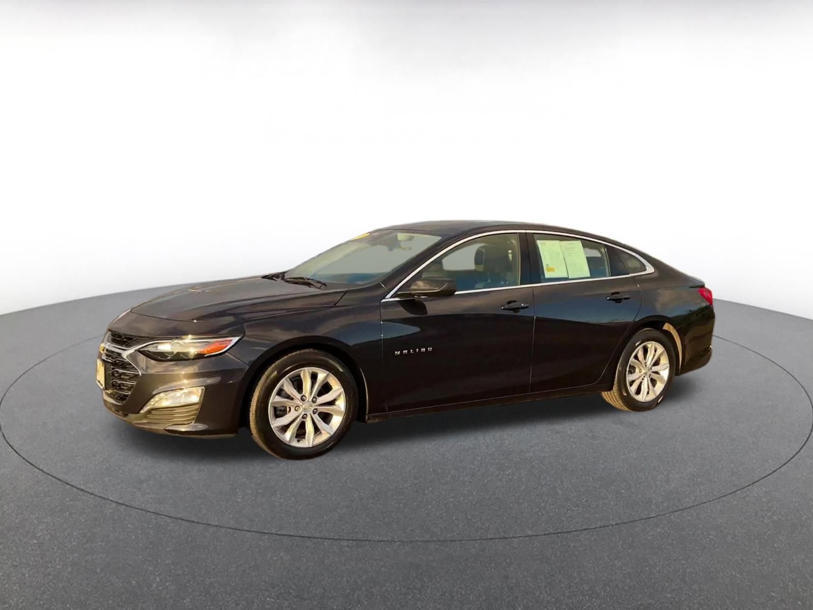 Used 2023 Chevrolet Malibu LT w/ Driver Confidence Package image 8