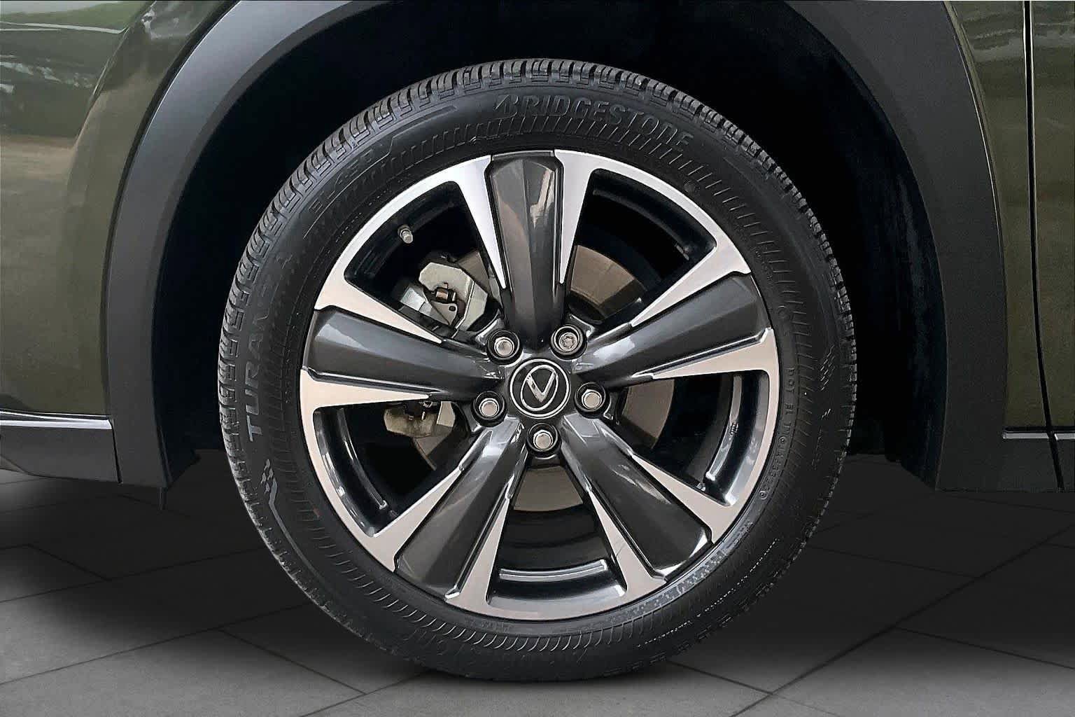 Used 2020 Lexus UX 250h w/ Accessory Package image 11