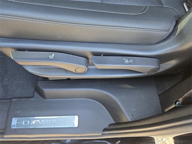 Used 2022 Chevrolet Tahoe Z71 w/ Luxury Package image 40