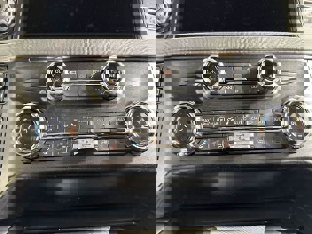 New 2025 Ford F250 Platinum image 19