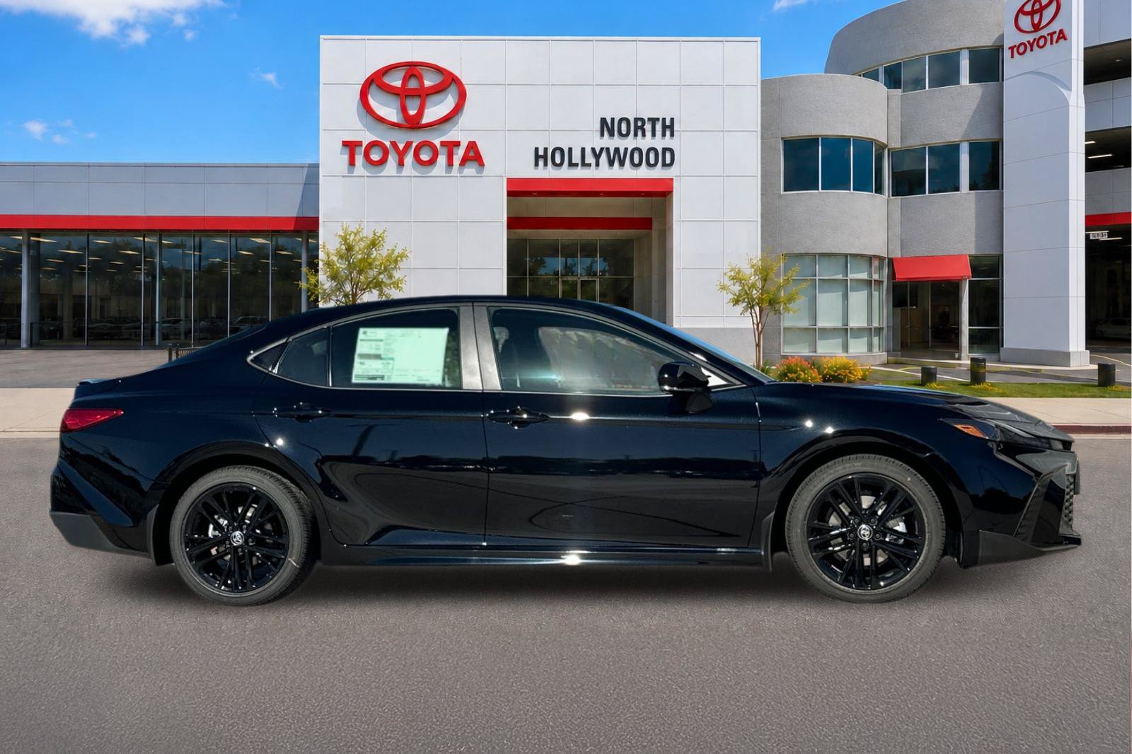 New 2026 Toyota Camry SE FWD image 6