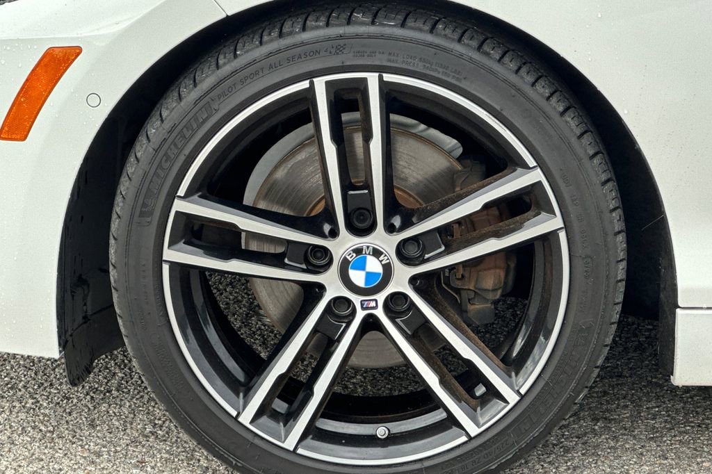 Used 2020 BMW 230i Coupe w/ M Sport Package image 31