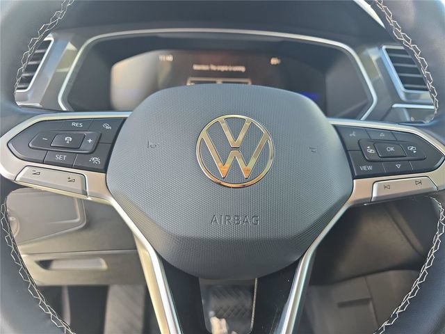 Used 2024 Volkswagen Tiguan SE FWD image 21
