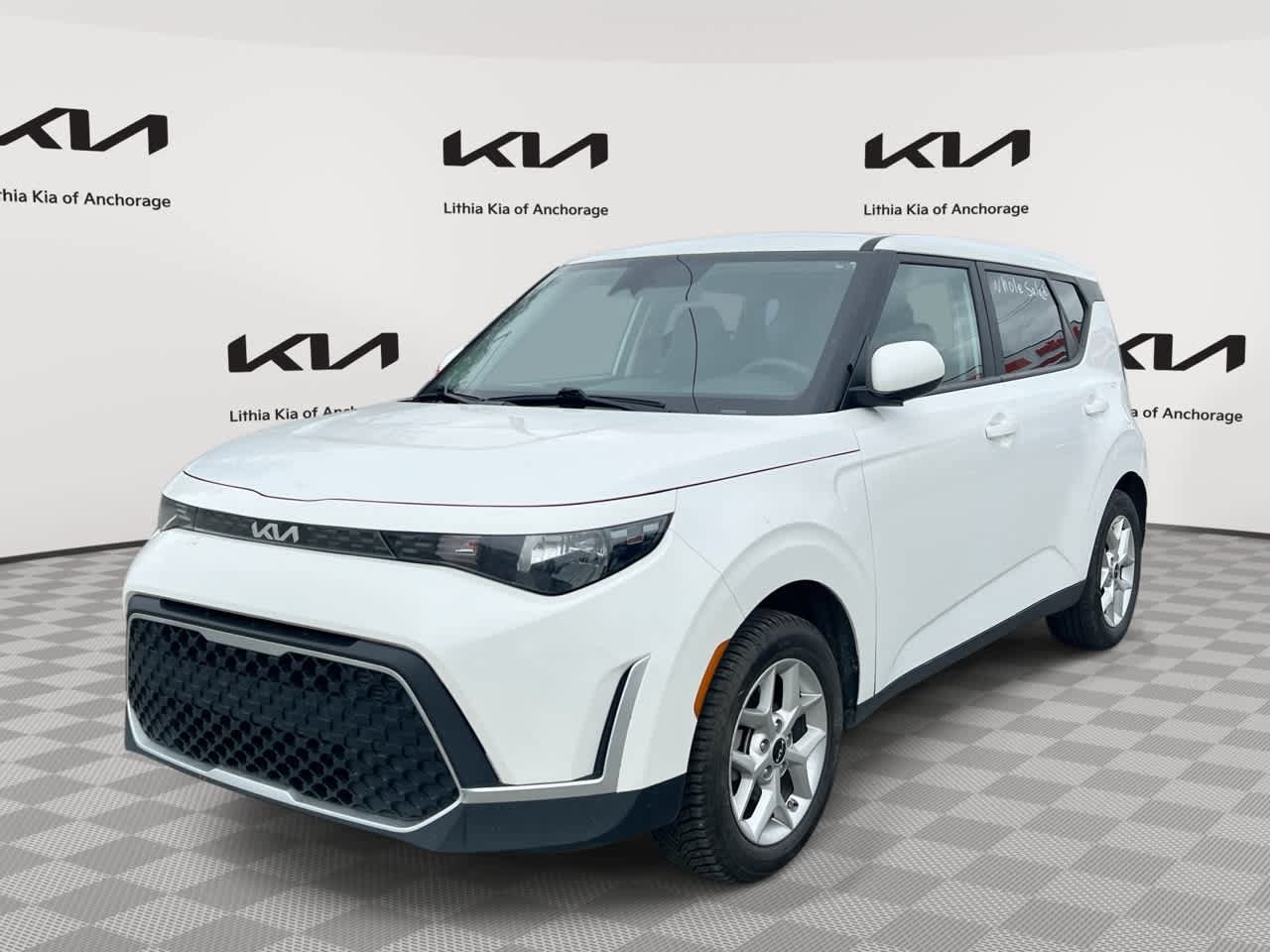 Used 2024 Kia Soul LX w/ Option Group 015