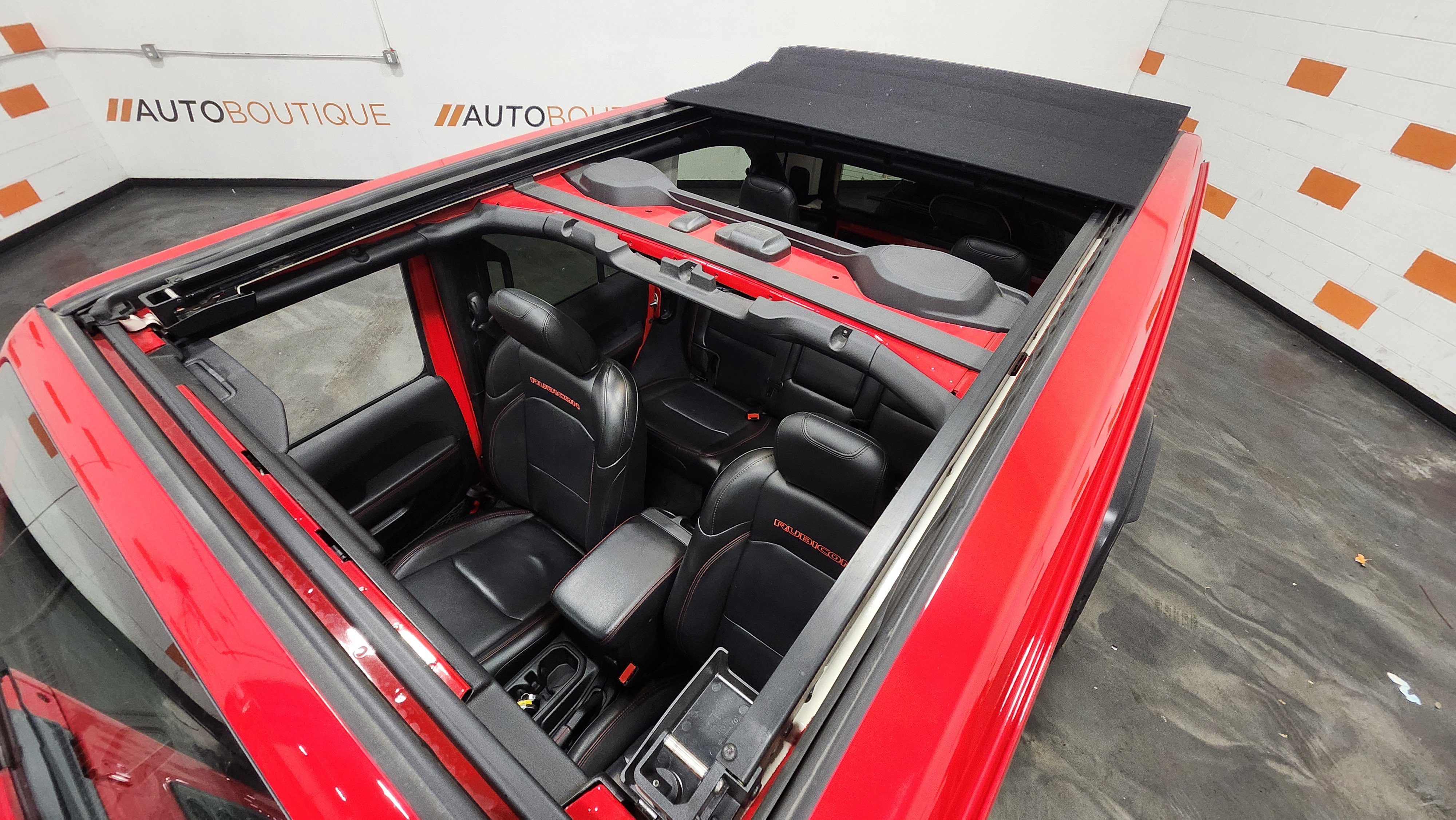 Used 2023 Jeep Wrangler Unlimited Rubicon w/ Xtreme 35 Tire Package image 2