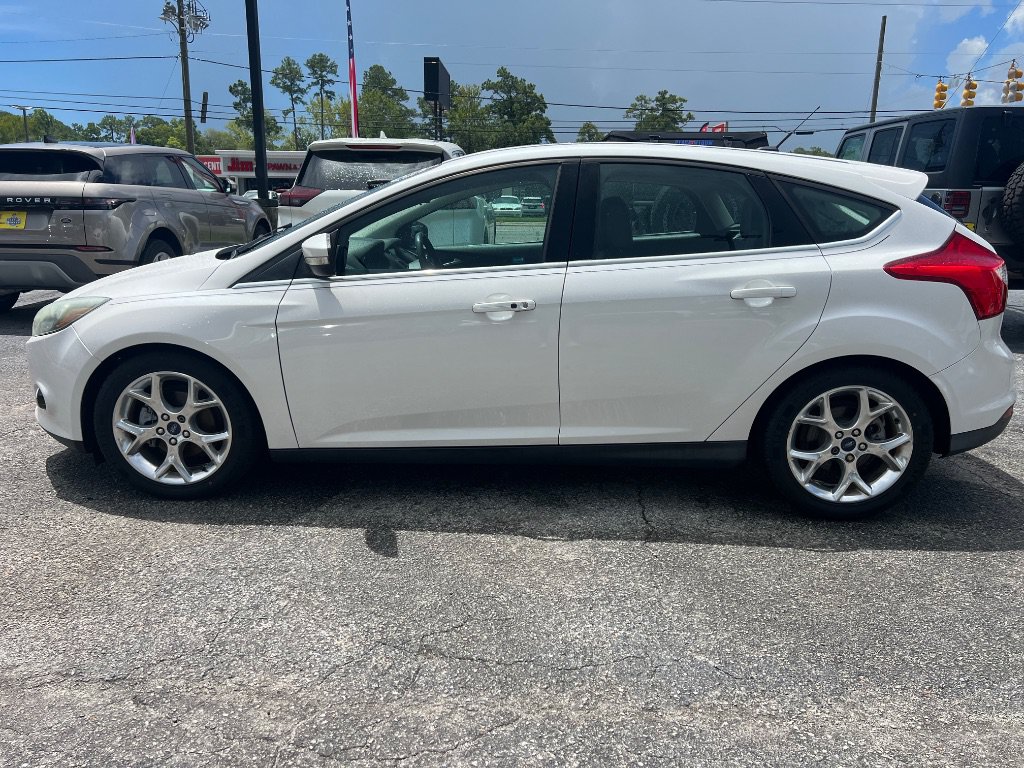 Used 2014 Ford Focus Titanium FWD image 6