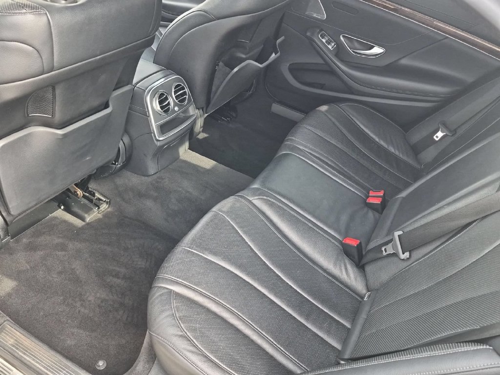 Used 2014 Mercedes-Benz S 550 Sedan image 28