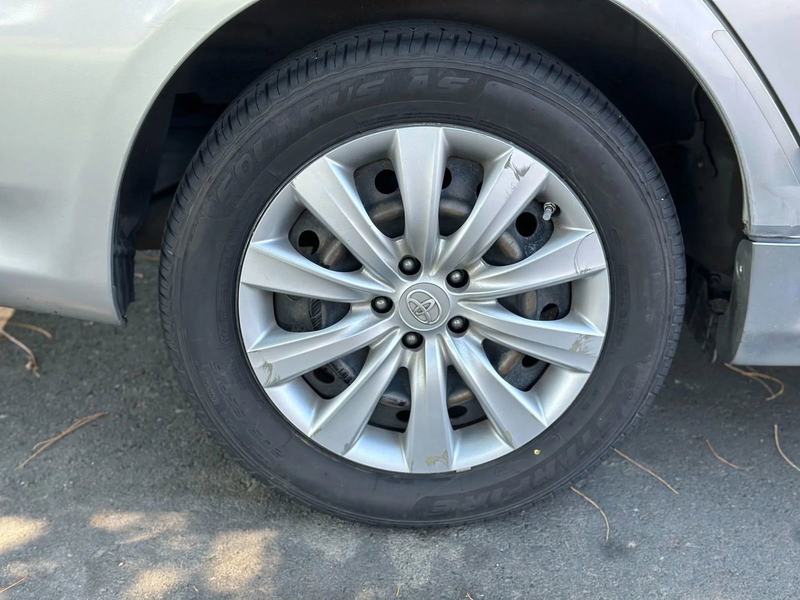 Used 2012 Toyota Corolla LE image 18