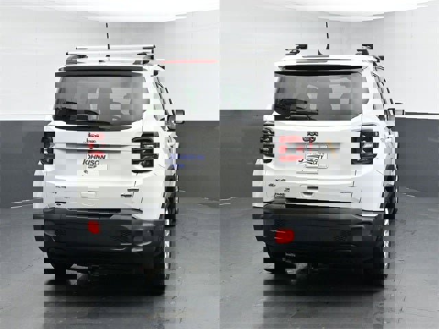 Used 2018 Jeep Renegade Latitude image 14