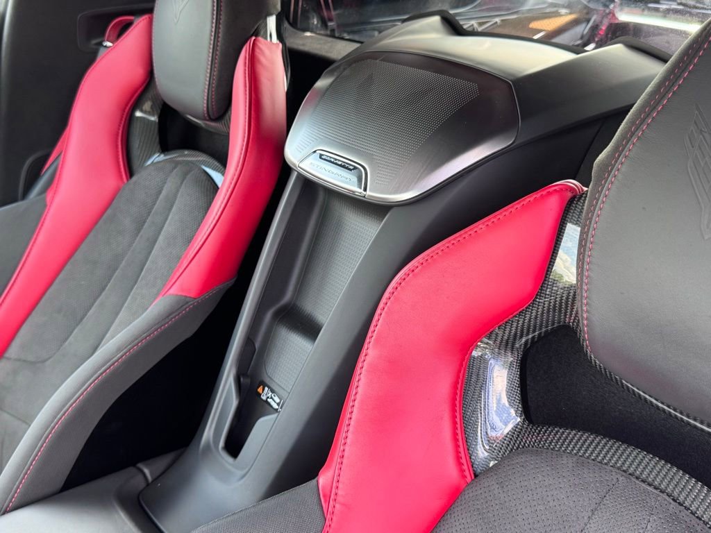 Used 2020 Chevrolet Corvette Stingray Premium Cpe w/ 3LT Preferred Equipment Group RWD image 19
