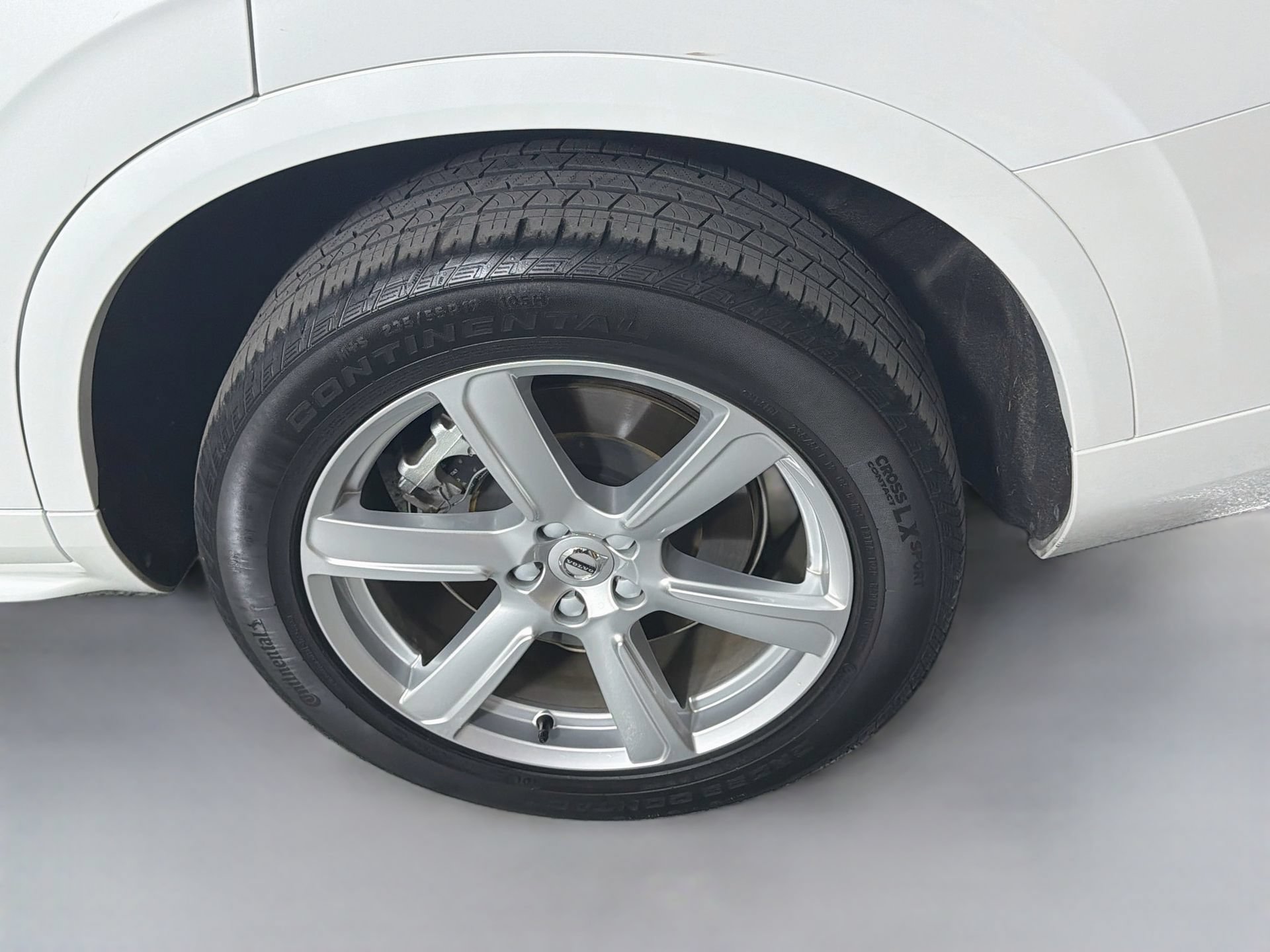 Used 2024 Volvo XC90 B5 Core AWD/4WD image 32