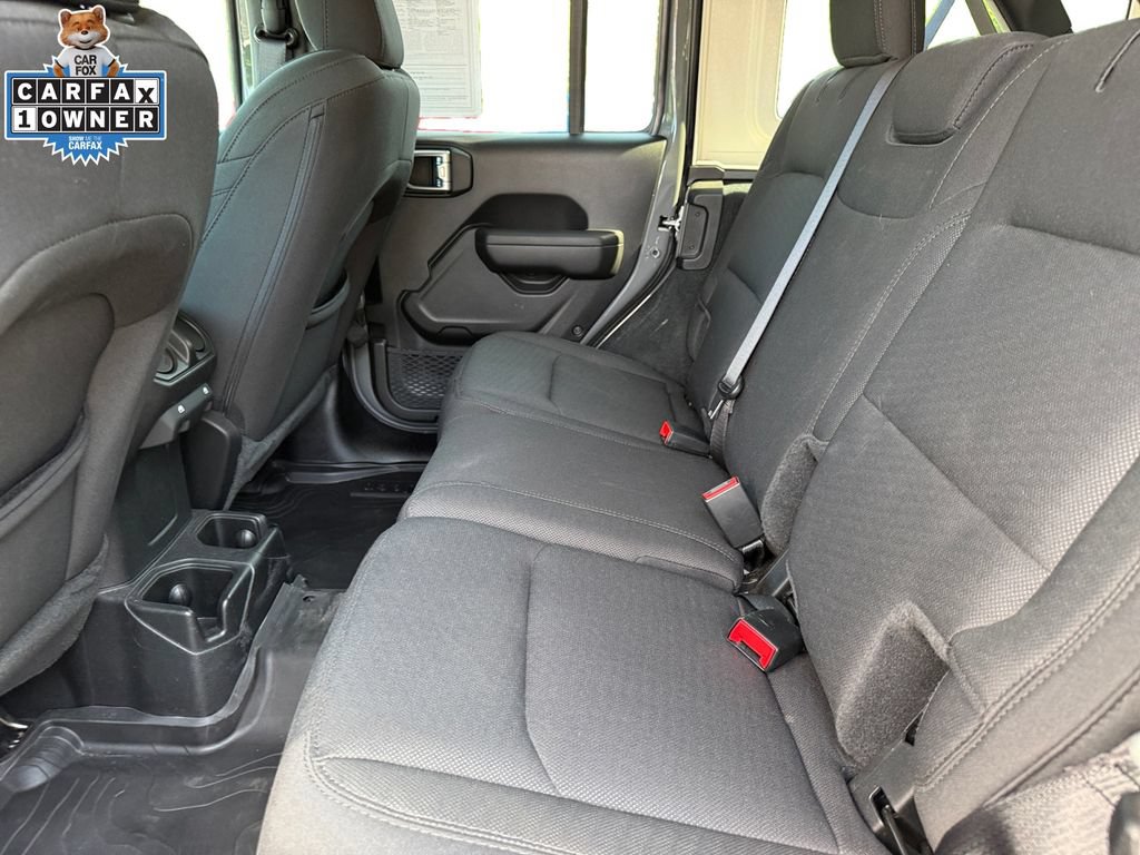 Used 2022 Jeep Wrangler Unlimited Sport AWD/4WD image 14