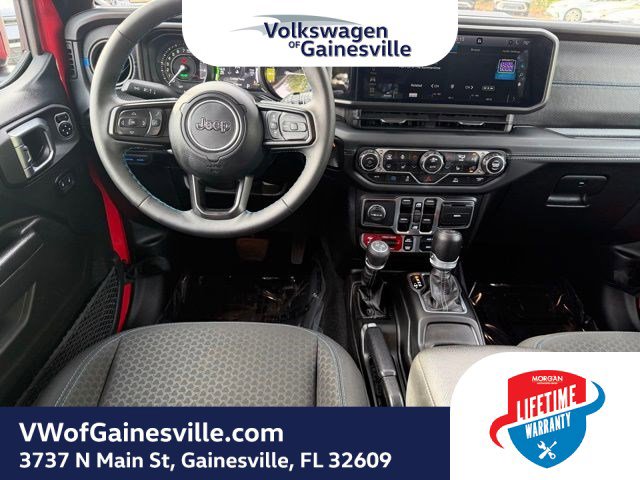 Used 2025 Jeep Wrangler Unlimited Rubicon 4xe w/ Convenience Group image 14