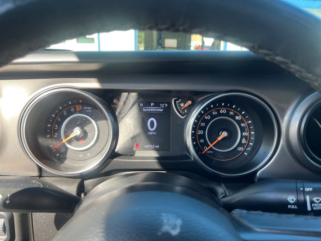 Used 2022 Jeep Gladiator Sport AWD/4WD image 23