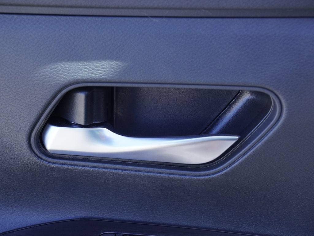 New 2026 Nissan Kicks SV w/ Cold Weather Package FWD image 8