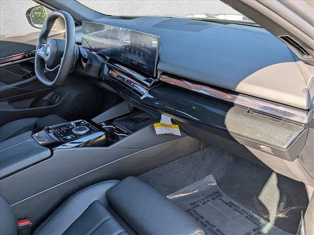 Certified 2026 BMW 540i xDrive AWD/4WD image 23