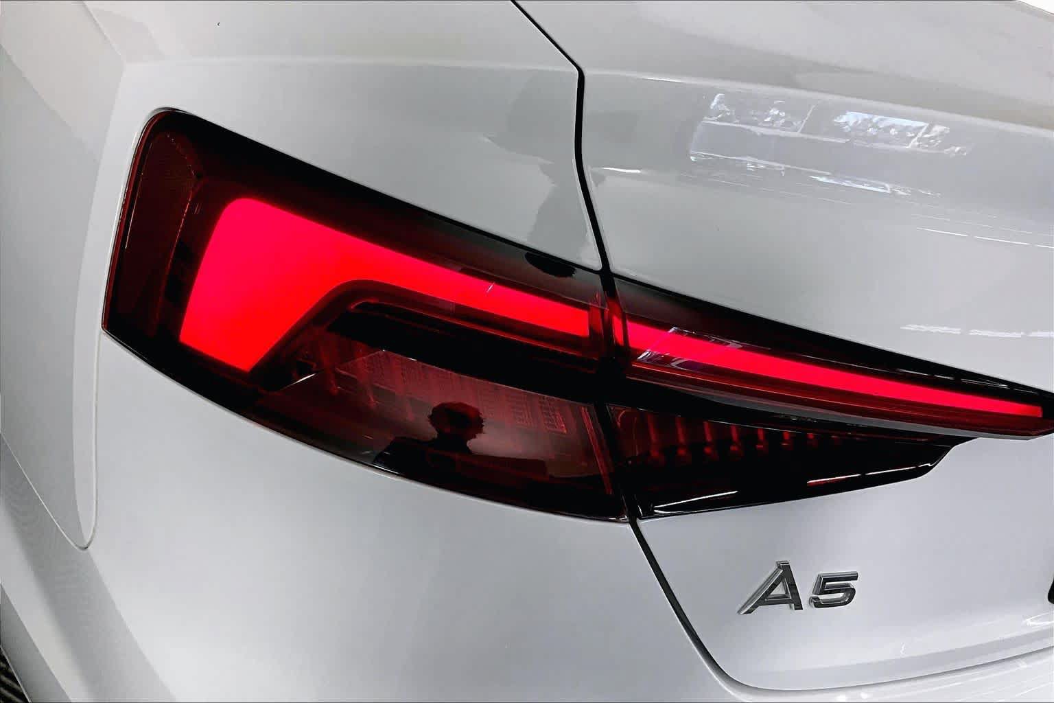 Used 2018 Audi A5 2.0T Premium w/ Convenience Package AWD/4WD image 27