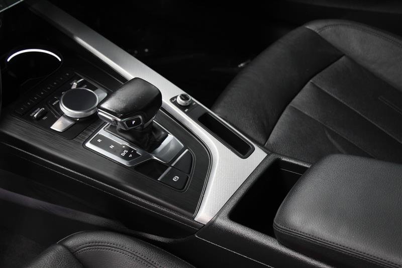Used 2017 Audi A4 2.0T Premium Plus image 8