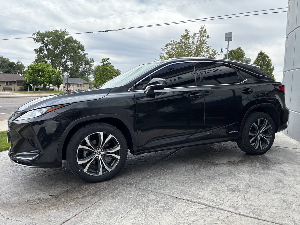 Used 2020 Lexus RX 450h AWD w/ Premium Package image 4