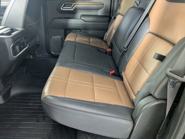 Used 2024 Chevrolet Silverado 1500 High Country image 28