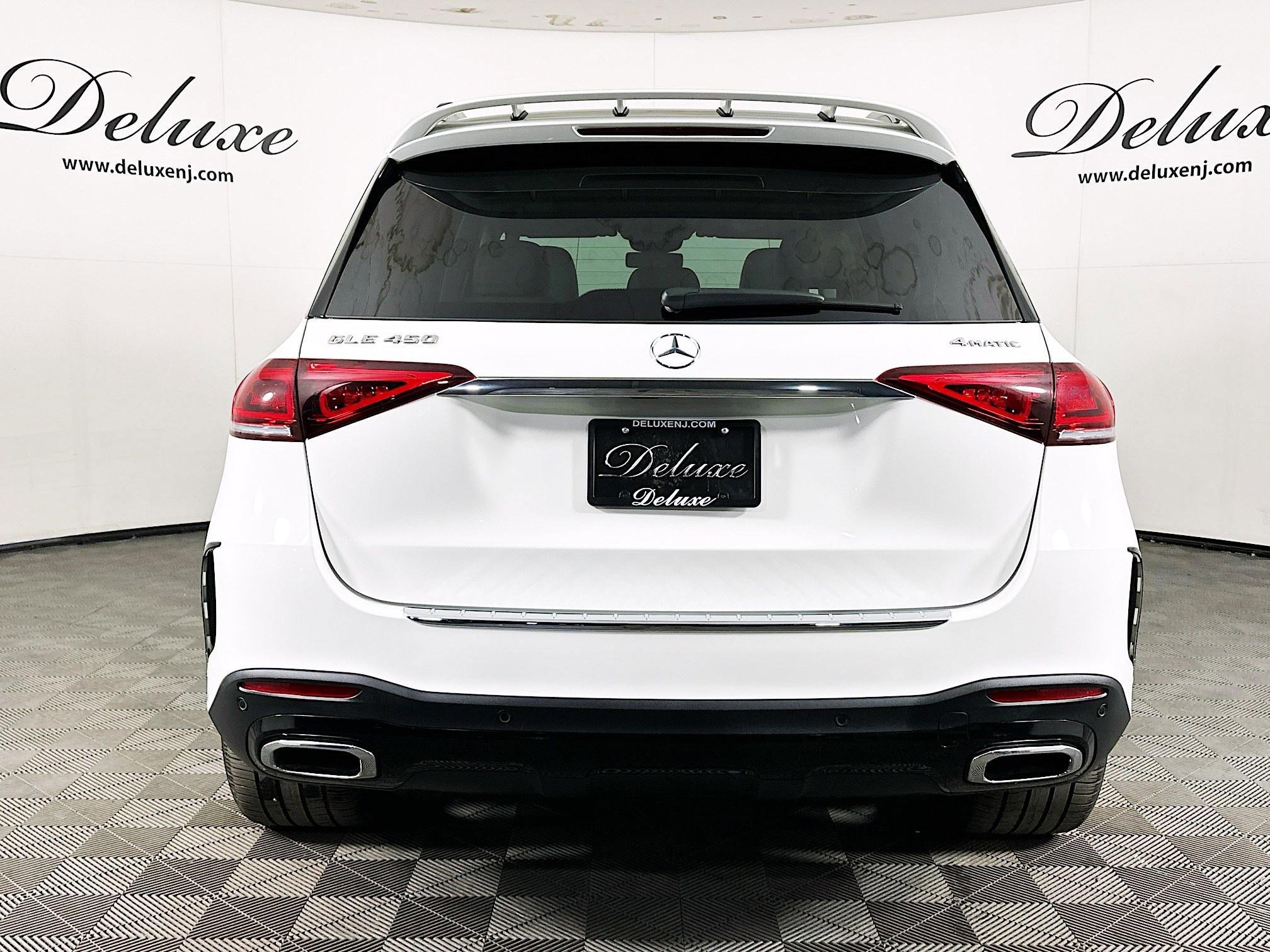 Used 2023 Mercedes-Benz GLE 450 4MATIC w/ AMG Line Exterior image 5