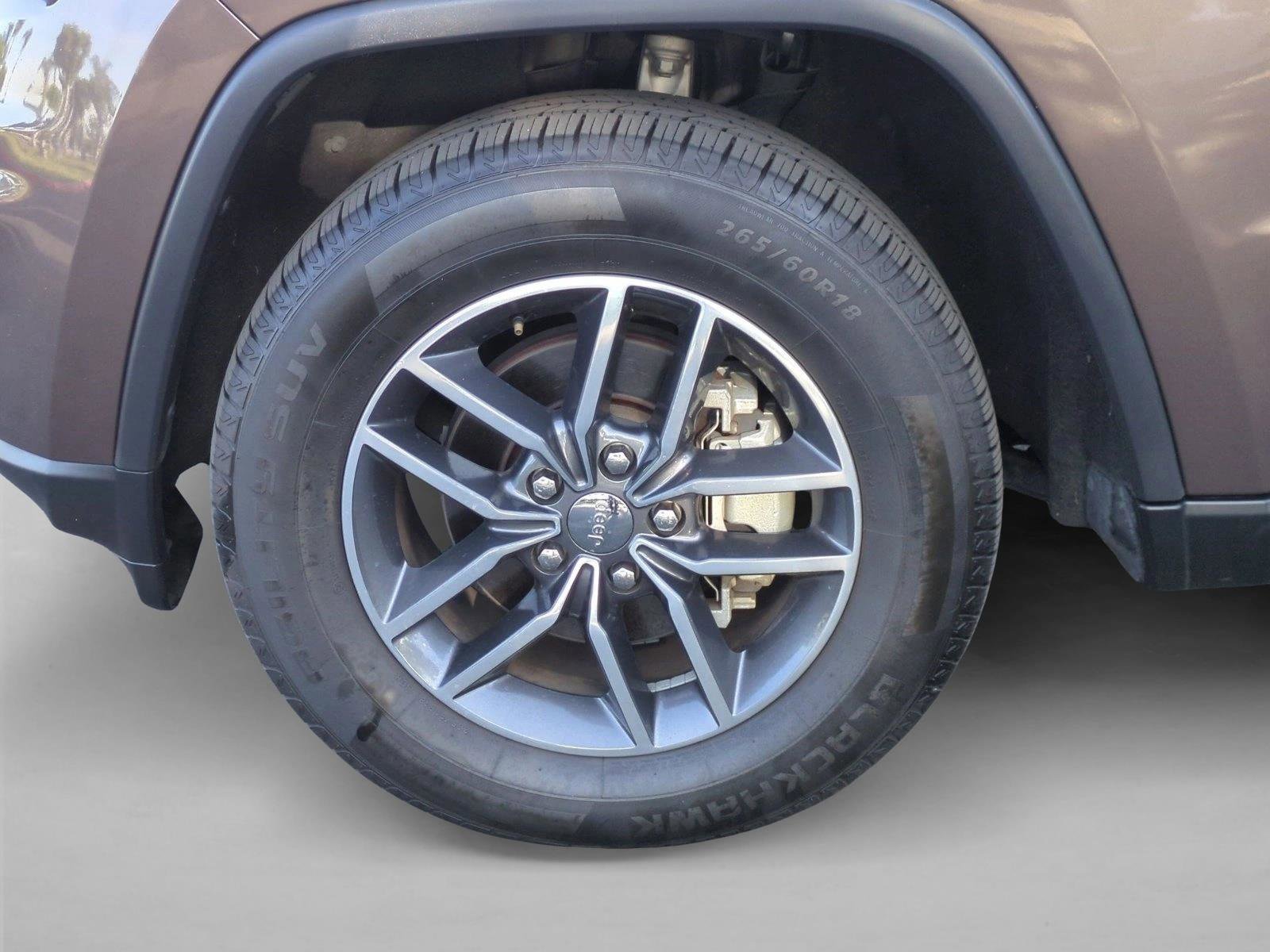 Used 2018 Jeep Grand Cherokee Limited w/ Luxury Group II RWD image 24
