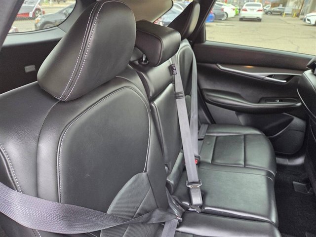 Used 2024 INFINITI QX50 Luxe image 12