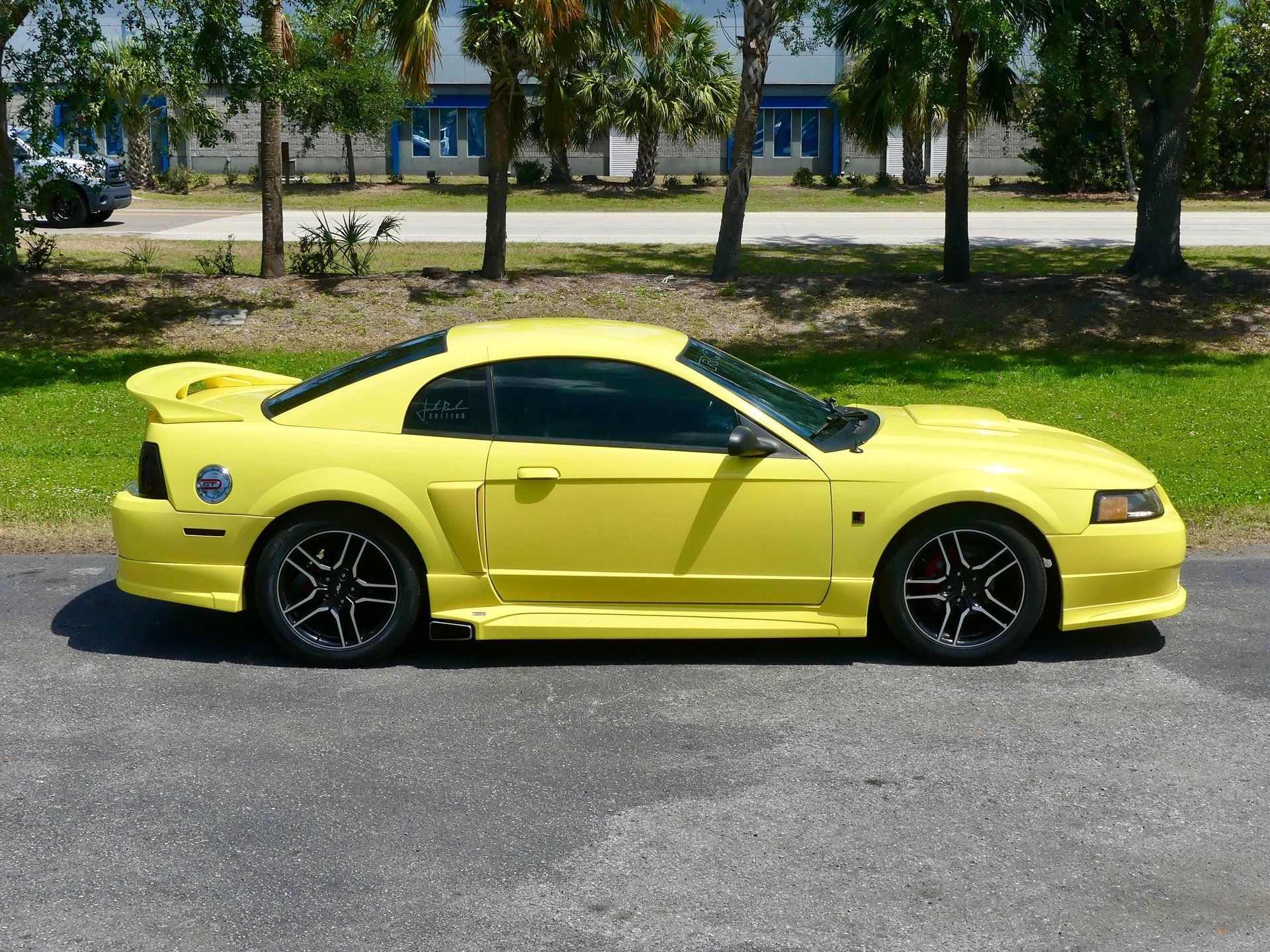 Used 2001 Ford Mustang GT RWD image 26