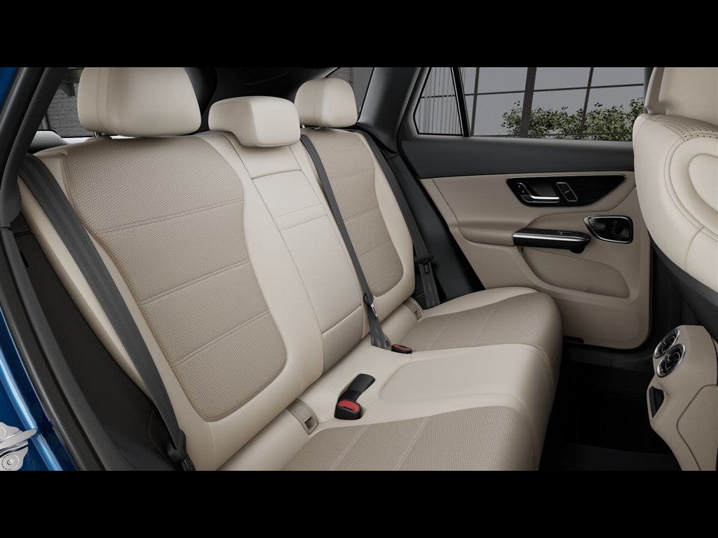 Certified 2026 Mercedes-Benz GLC 300 4MATIC image 40